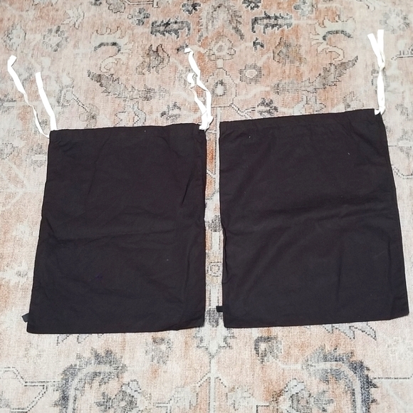 Hugo Boss Drawstring Dust Bag Shoes (2). - Picture 3 of 7